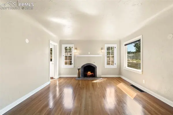 Colorado Springs, CO 80903,910 E Yampa ST