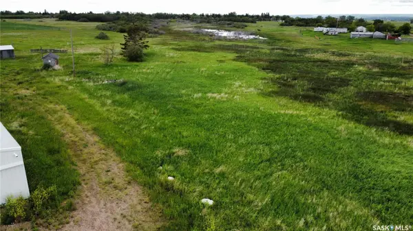 North Battleford, SK S9A 2X6,32-42 Railway AVENUE