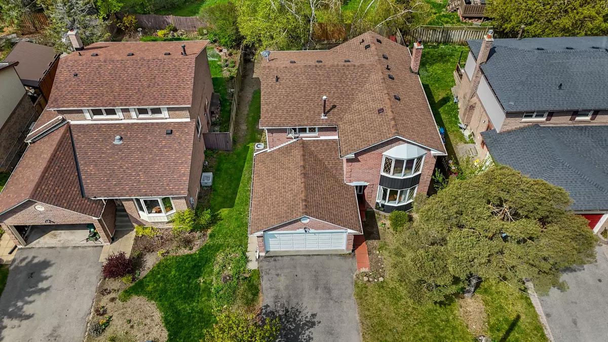 Oshawa, ON L1G 7R1,1416 Somerville ST