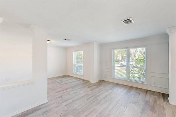 Mckinney, TX 75070,4421 Santa Fe Lane