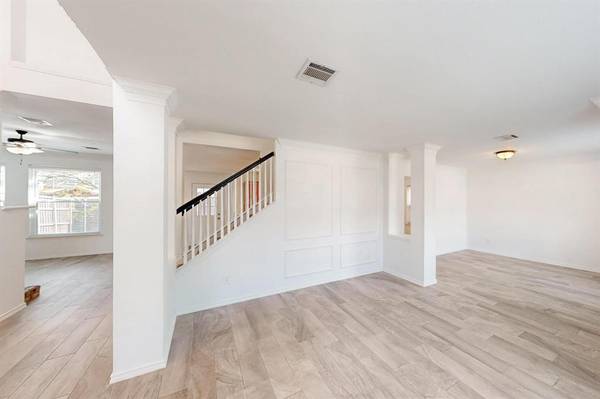 Mckinney, TX 75070,4421 Santa Fe Lane