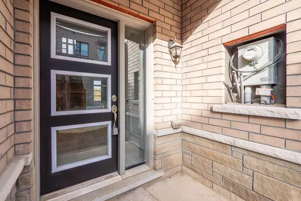 Vaughan, ON L4L 1A7,69 Inverary CRES