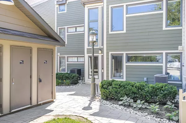 Blue Mountains, ON L9Y 0N8,796404 Grey 19 RD #107