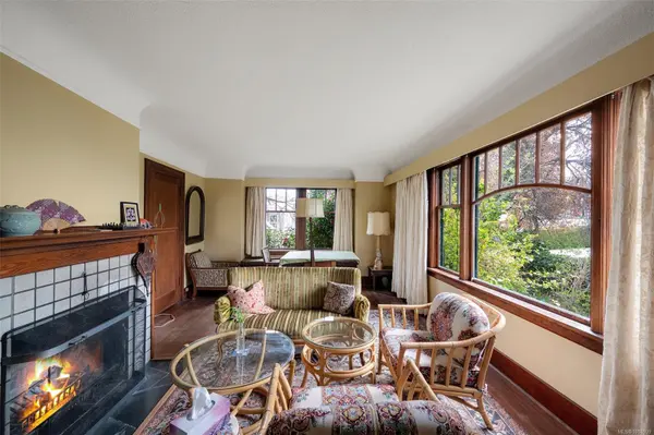 Victoria, BC V8W 1L8,516 Simcoe St