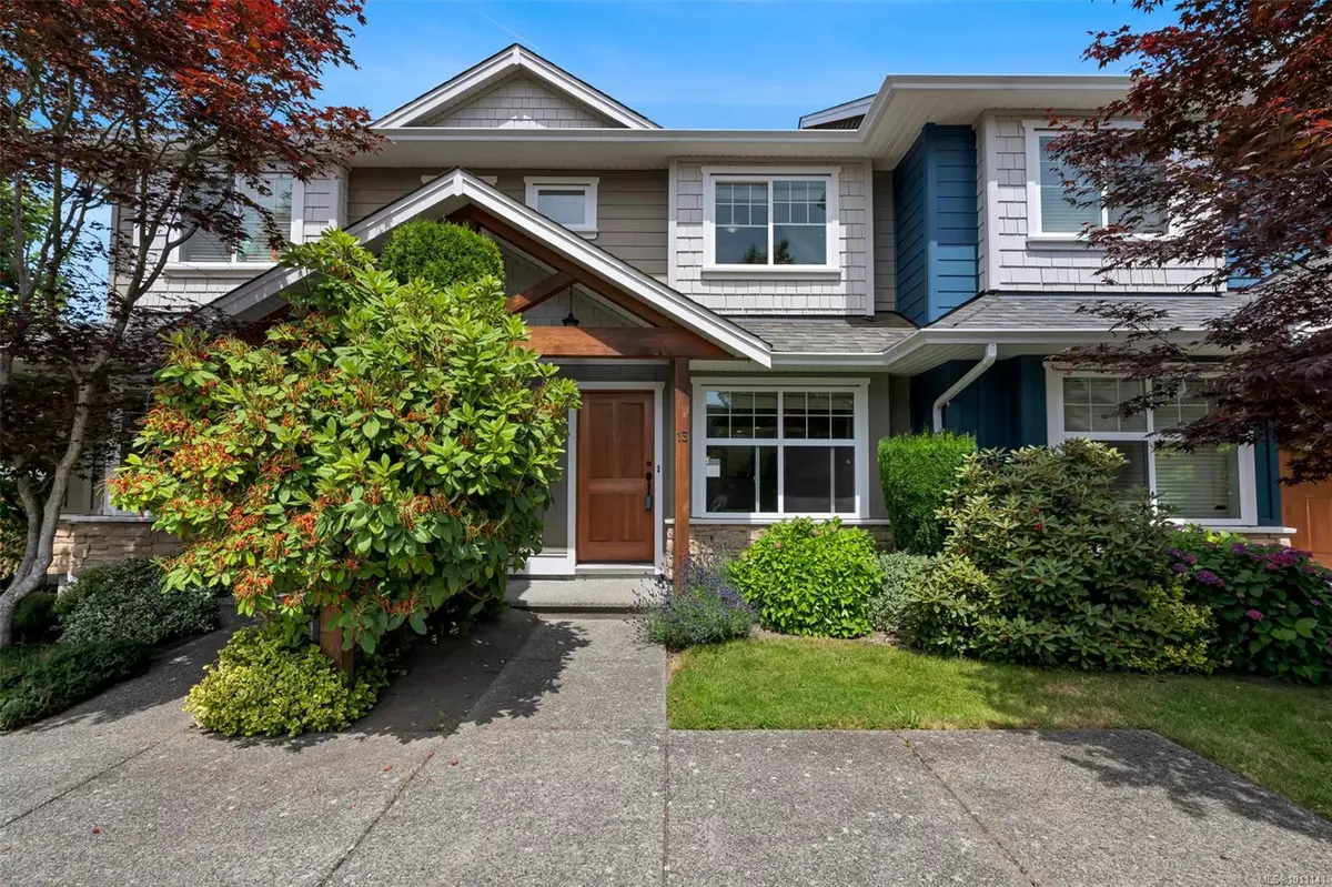 Duncan, BC V9L 2W8,2529 Alexander St #13