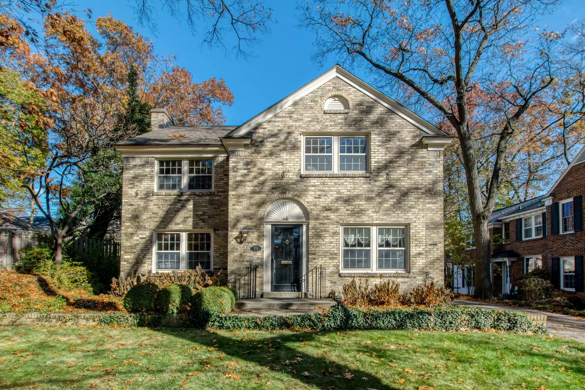 Grand Rapids, MI 49506,978 Gladstone DR SE