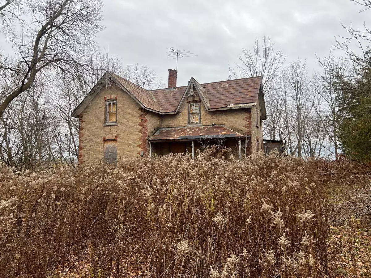 Georgina, ON L4P 0L1,36 Church ST