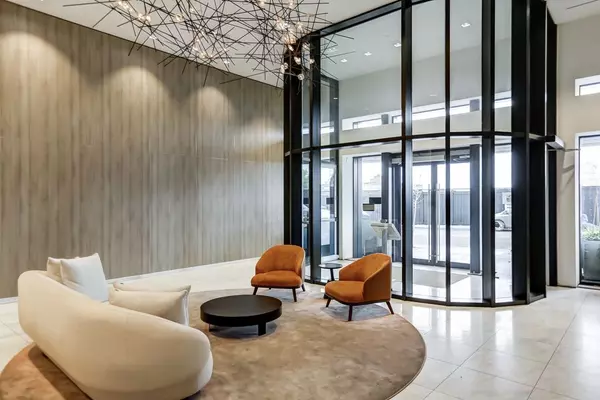 Toronto C13, ON M3C 0R2,20 O'NEILL RD #330