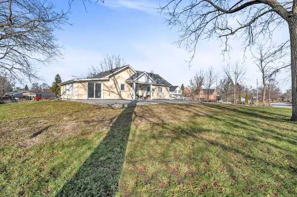 Brock, ON L0E 1E0,49 Ann ST N