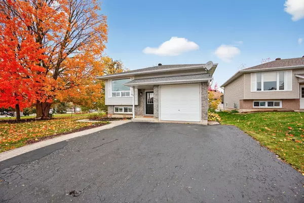 Orillia, ON L3V 8A9,42 Jordon CRES