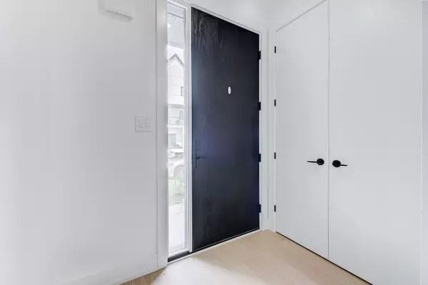 London South, ON N6K 0L2,1965 Upperpoint Gate #21