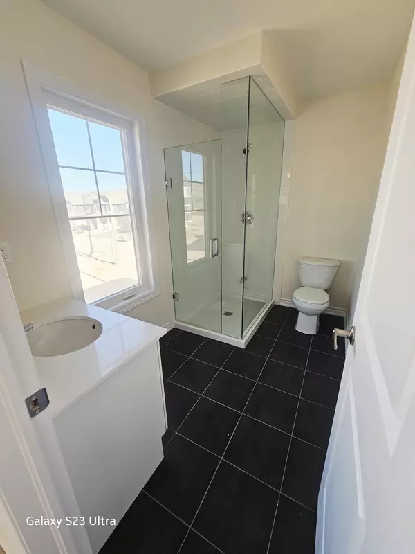 Erin, ON N0B 1T0,114 McGill AVE