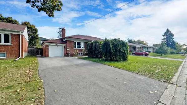 47 Commons DR, Toronto E05, ON M1T 1E3