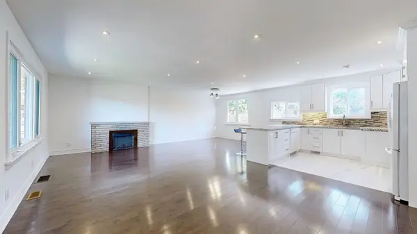 47 Commons DR, Toronto E05, ON M1T 1E3