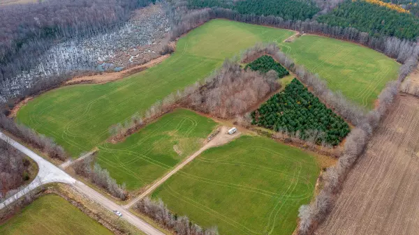 South Bruce Peninsula, ON N0H 1A0,83 C Line Road N/A