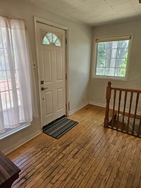 Constance Bay - Dunrobin - Kilmaurs - Woodlawn, ON K0A 3M0,155 MacMillan LN