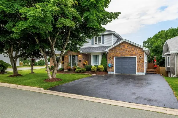 1 Victory Lane, Mount Pearl, NL A1N 3Z7