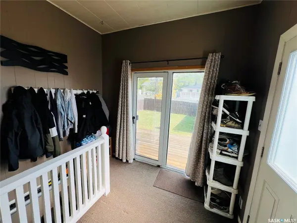 Swift Current, SK S9H 1A8,369 9th AVENUE NW