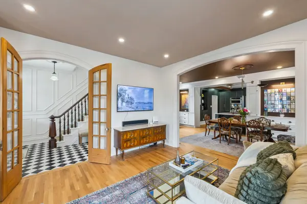 Greater Napanee, ON K7R 1Z9,111 Dundas ST W