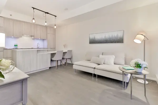 Toronto C01, ON M4Y 0B6,5 St. Joseph ST #3301