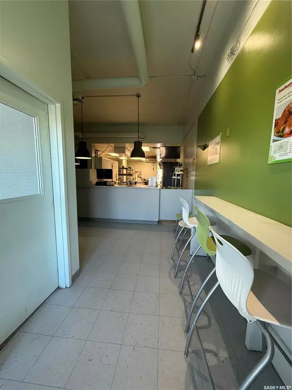 Regina, SK S4X 2Z2,6843 Rochdale BOULEVARD