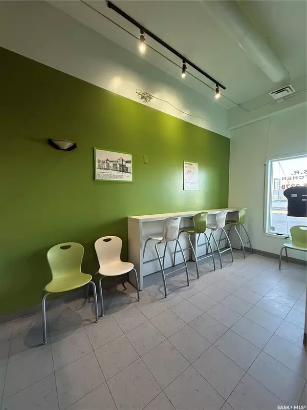 Regina, SK S4X 2Z2,6843 Rochdale BOULEVARD