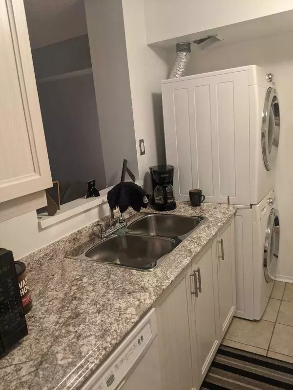 Toronto W05, ON M9M 3A1,3077 Weston RD #1708