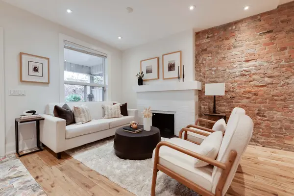 Toronto W03, ON M6E 3Z5,148 Boon AVE