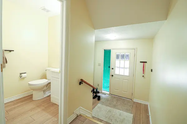 50 Fireside CRES, Hunt Club - South Keys And Area, ON K1T 1Z4