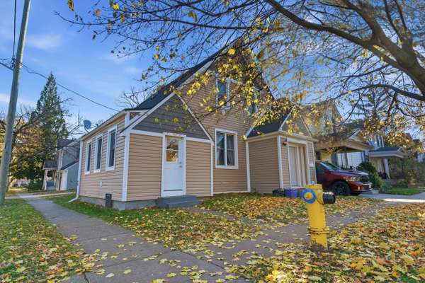 20 Henry ST, St. Catharines, ON L2R 5T3