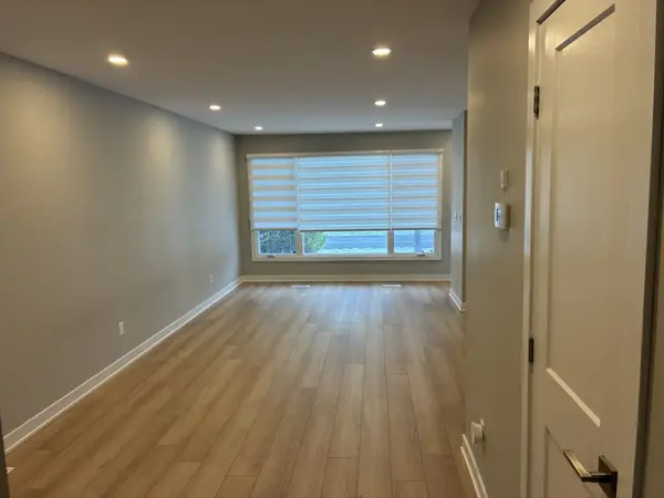 Parkway Park - Queensway Terrace S And Area, ON K2C 2Y5,1263 Highgate RD