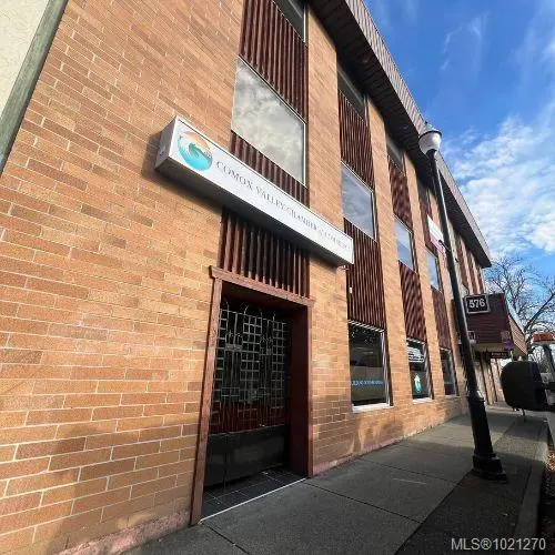 Courtenay, BC V9N 2N3,576 England Ave #302