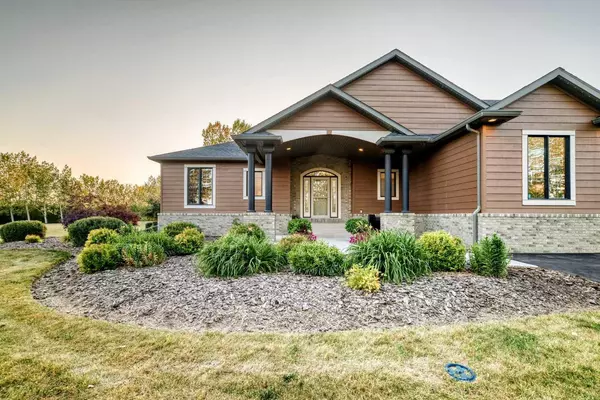 Rural Rocky View County, AB T4A 0N8,292171 Butte Hills LN