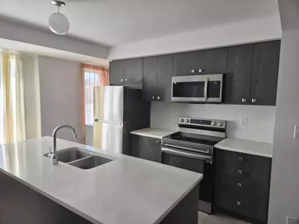 Barrie, ON L9J 0P1,131 Appletree LN