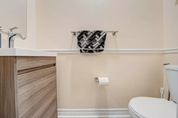 Brampton, ON L6Y 4Y6,82 Carrie CRES