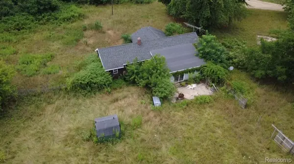 62769 Walnut ST, Bangor, MI 49013