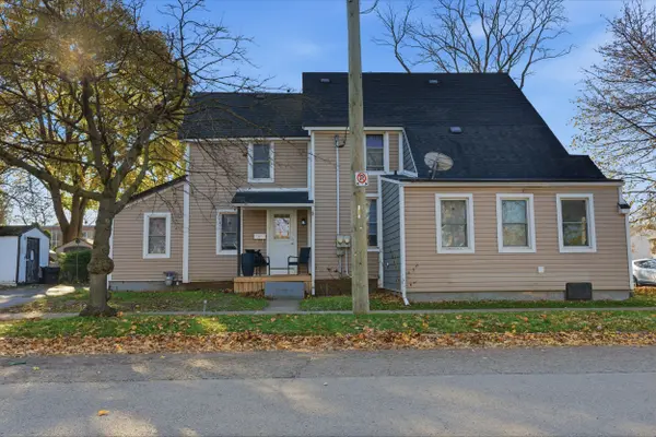 20 Henry ST, St. Catharines, ON L2R 5T3
