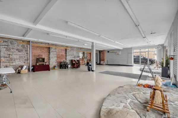 26 King ST E, Brockville, ON K6V 1A9