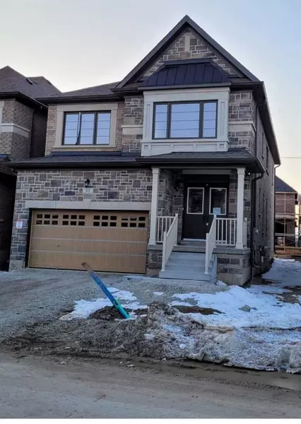 10 Trellanock RD, Brampton, ON L6Y 6K8