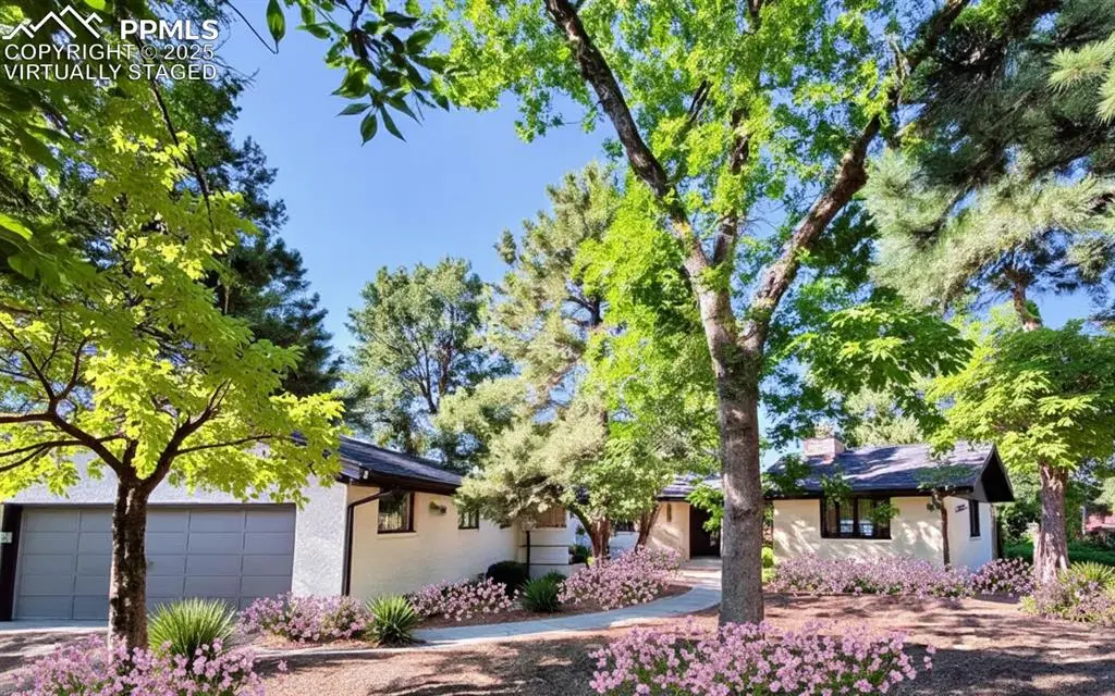 25 E Cheyenne Mountain BLVD, Colorado Springs, CO 80906