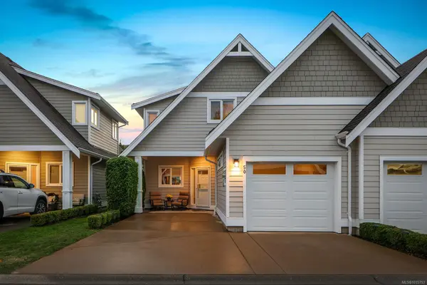 Comox, BC V9M 4J3,700 Lancaster Way #50