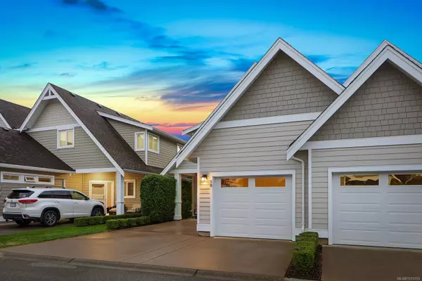 Comox, BC V9M 4J3,700 Lancaster Way #50