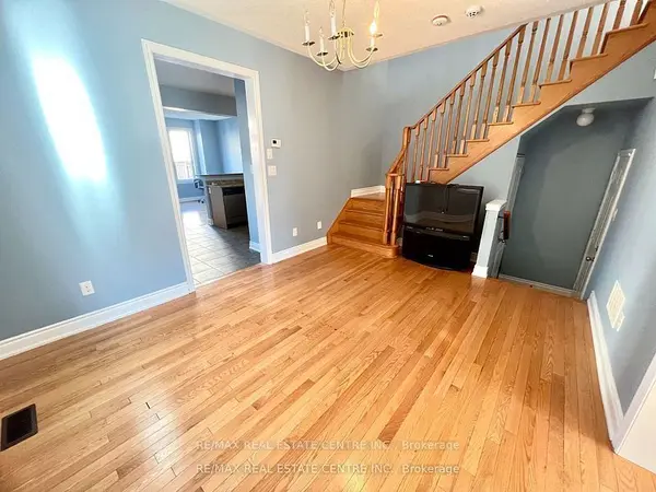 Brampton, ON L6X 3A9,211 Elbern Markell DR