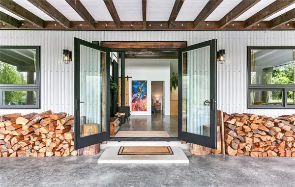 Sooke, BC V9Z 1L1,3952 Trailhead Dr