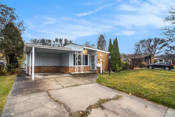 Oak Park, MI 48237,14561 Leslie ST