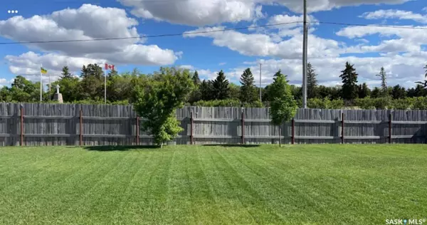 Flaxcombe, SK S0L 1E0,305 Main STREET