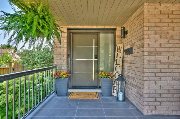 St. Catharines, ON L2S 4A9,15 Fosh CT