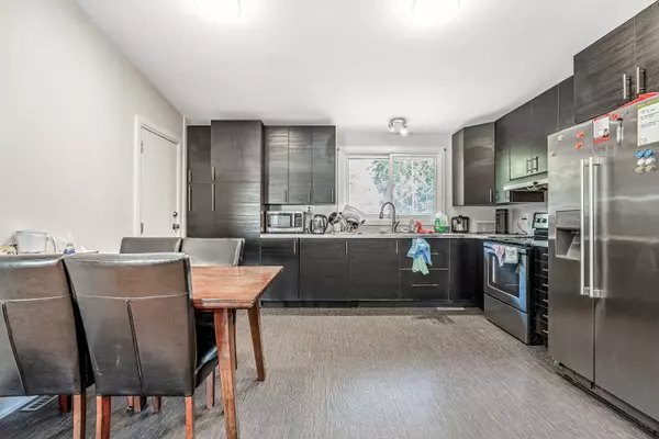 Meadowlands - Crestview And Area, ON K2G 3G6,42 Birchview RD