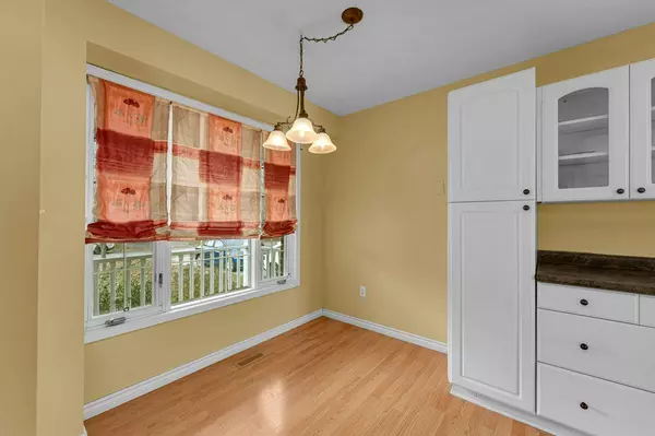 Kingston, ON K7M 8V7,474 Evangeline AVE