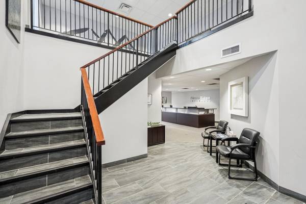 1336 Sandhill DR #Opt 2, Hamilton, ON L9G 4V5